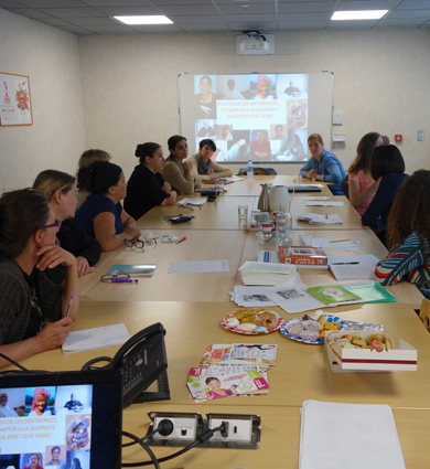 Image for Des auxiliaires de vie formées aux situations d’inter-culturalité